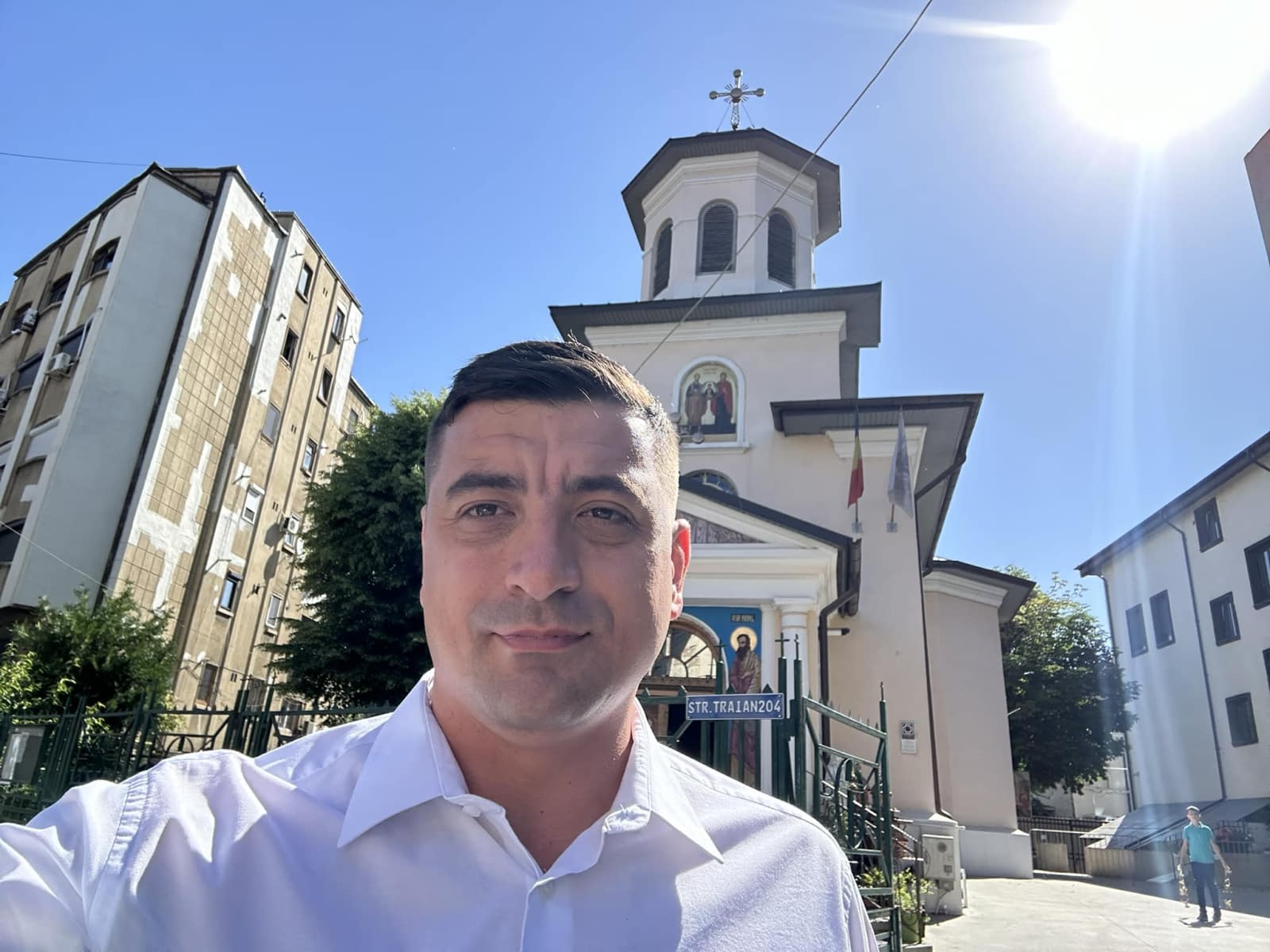 George Simion face „referendumuri”, dar trece sub tăcere adevărata știre George Simion face „referendumuri”, dar trece sub tăcere adevărata știre
