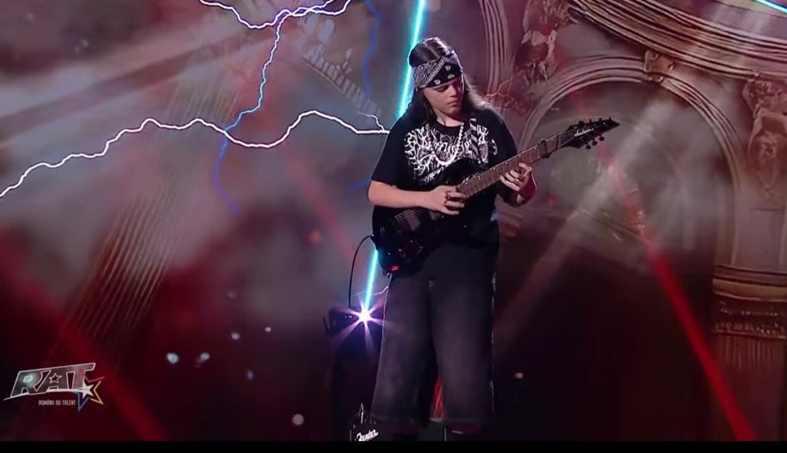 Patrick Nicoară, chitaristul de doar 12 ani de la „Românii au Talent”, în lacrimi după moment. Andi: „Un rocker adevărat nu cedează”