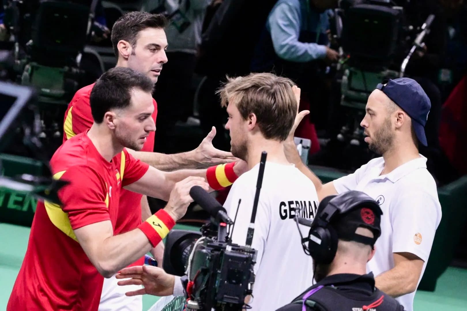 Spania câștigă semifinala de Cupa Davis cu Germania, scor 2-1, şi va juca finala, cu Italia Spania câștigă semifinala de Cupa Davis cu Germania, scor 2-1, şi va juca finala, cu Italia