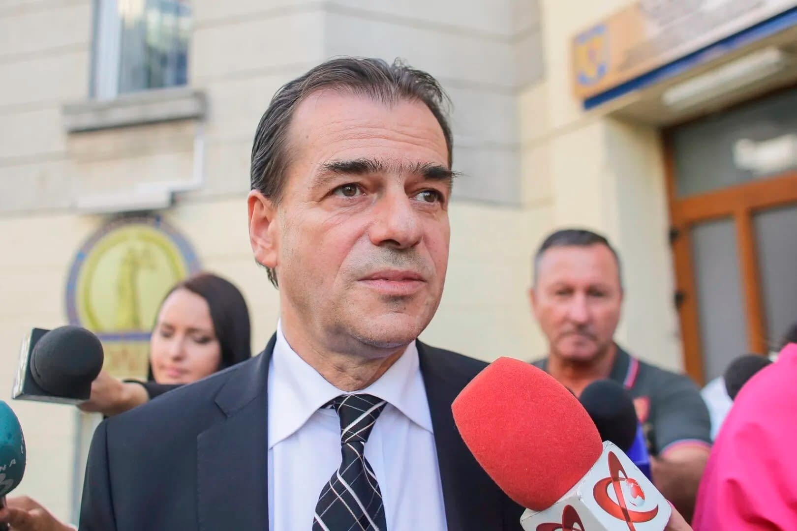 Ludovic Orban, revocat din funcția de consilier prezidențial (surse) Ludovic Orban, revocat din funcția de consilier prezidențial (surse)