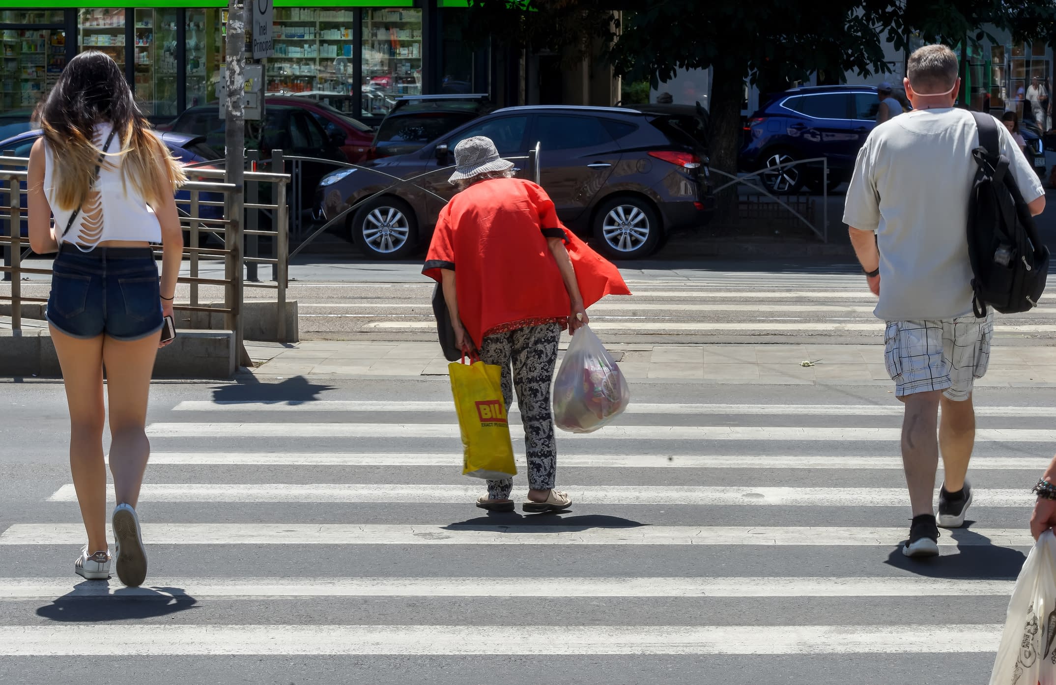 Cod galben de caniculă duminică în câteva județe. Avertismentul meteorologilor privind săptămâna viitoare și prognoza pentru țară și București