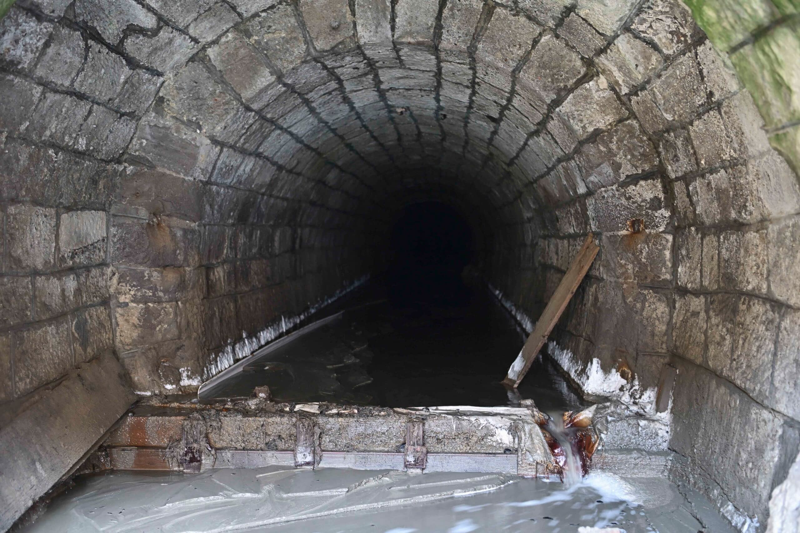 Conducerea Salrom a fost demisă. Ministrul Economiei spune că „bătaia de joc s-a încheiat” și anunță acțiuni în instanță Conducerea Salrom a fost demisă. Ministrul Economiei spune că „bătaia de joc s-a încheiat” și anunță acțiuni în instanță