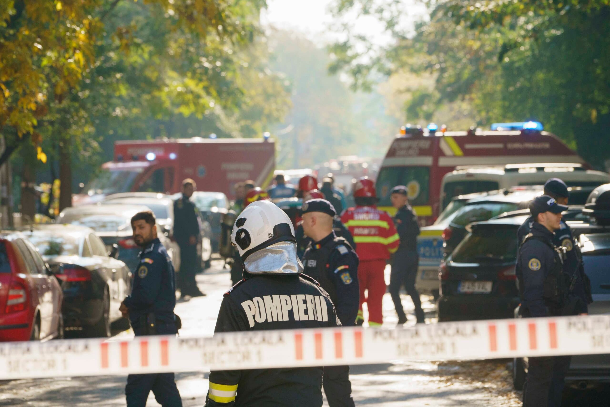Explozia din Rahova: „Nu sunt indicii că evenimentul a fost generat de material exploziv. Cauzele deflagraţiei nu au fost încă stabilite” – insistă procurorii Explozia din Rahova: „Nu sunt indicii că evenimentul a fost generat de material exploziv. Cauzele deflagraţiei nu au fost încă stabilite” – insistă procurorii