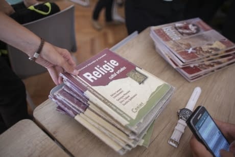 Viitorul sună bine: Aproape 10.000 de elevi vor participa la Olimpiada de Religie