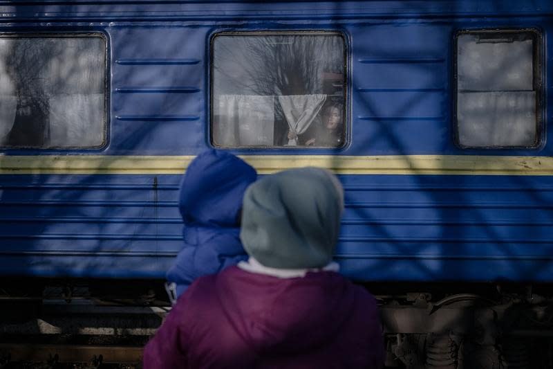 Viitorul cancelar german Friedrich Merz dedică mesajul său de 8 Martie femeilor din Ucraina: „Să facem tot ce ne stă în putinţă pentru a apăra libertatea lor, dar şi libertatea noastră”