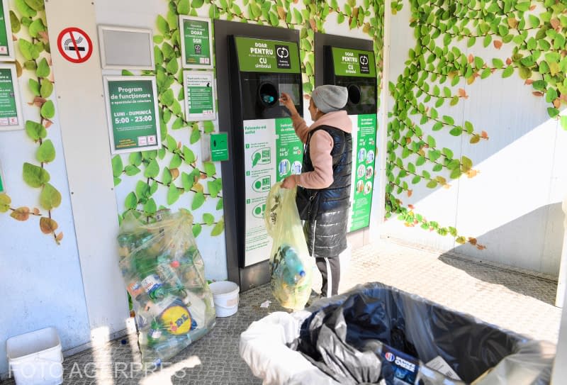 600 de milioane de sticle duse de către români, într-o lună, la automatele de colectare. Ținta următorilor ani 