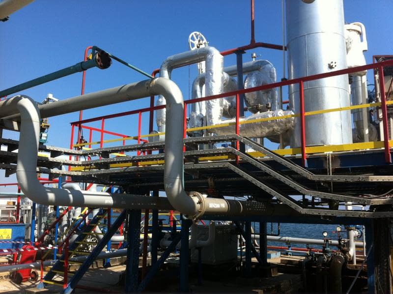 Scurgeri de amoniac la rafinăria Petromidia din Năvodari. Garda de Mediu a dispus închiderea unei instalații Scurgeri de amoniac la rafinăria Petromidia din Năvodari. Garda de Mediu a dispus închiderea unei instalații